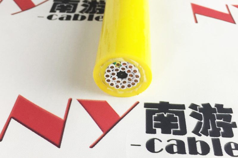 卷筒电缆在智能工厂中的创新应用
