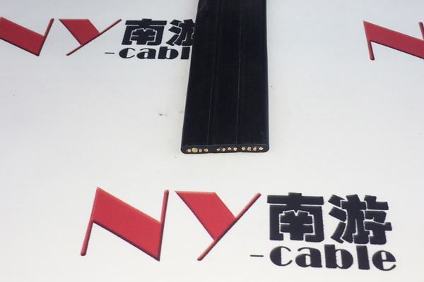 提升起重机扁电缆的耐久性与效率的策略