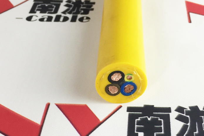 卷筒电缆在智能工厂中的自动化应用